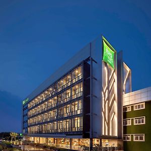 Ibis Styles Jakarta Sunter